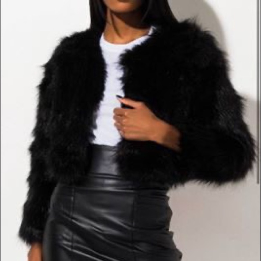 Black cropped fur jacket